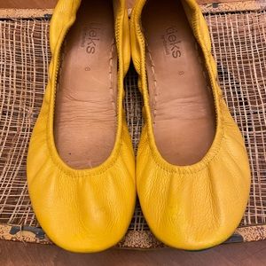 Tieks Mustard size 8
